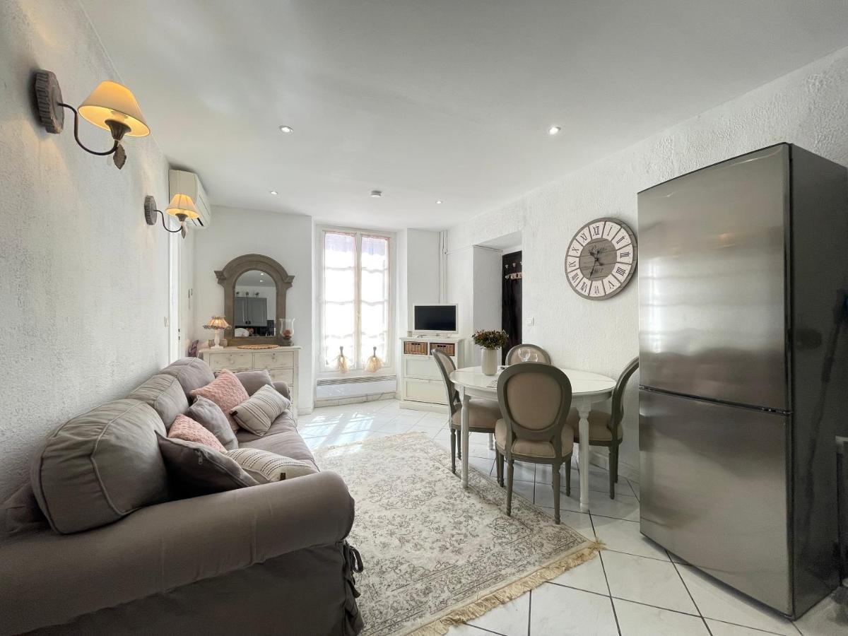Appartement Renting - 9 Massena - Spacious Massena Square - Ac - Fully Equipped